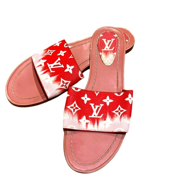 LV Louis Vuitton Escale Lock in Flat Mule. Size 41. - Picture 1 of 5